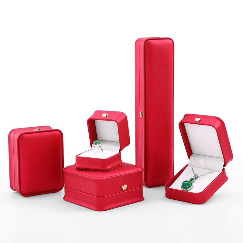 Crown Rounded Jewelry Ring & Pendant Box | High-Sense Luxury Bracelet Packing Case | Trendy Minimalist Jewelry Presentation Box | Luxury-Label Statuesque Gift Packaging | 2026 High-Fashion Radiant Storage Essential