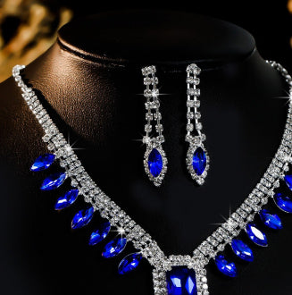 Women’s Banquet Elegant Necklace & Earring Suit | High-Sense Formal Jewelry Set | Trendy Minimalist Crystalline Evening Suit | Luxury-Label Statuesque Gala Accessory | 2026 High-Fashion Radiant Ceremony Essential