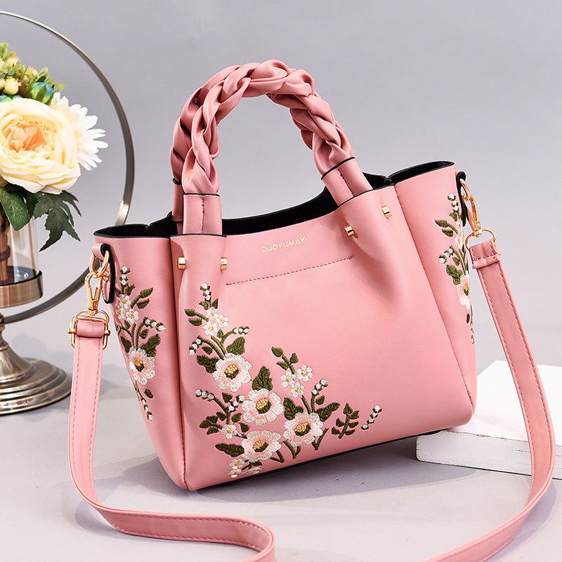 Essential Large Capacity Tote Bag for Women | Minimalist Ladies Shoulder Bag | Versatile Daily Shopping Tote | Elegant Office & Travel Handbag | High-Sense Casual Work Bag