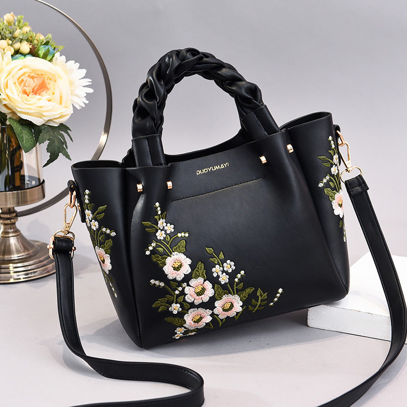 Essential Large Capacity Tote Bag for Women | Minimalist Ladies Shoulder Bag | Versatile Daily Shopping Tote | Elegant Office & Travel Handbag | High-Sense Casual Work Bag
