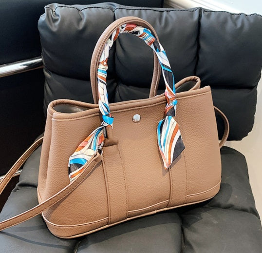Scarf Wild Garden Tote Bag | High-Sense Women’s Shoulder Crossbody Bag | Trendy Minimalist Sleek Handbag | Luxury-Label Statuesque Radiant Shopping Bag | 2026 High-Fashion Emerald-Luxe Essential