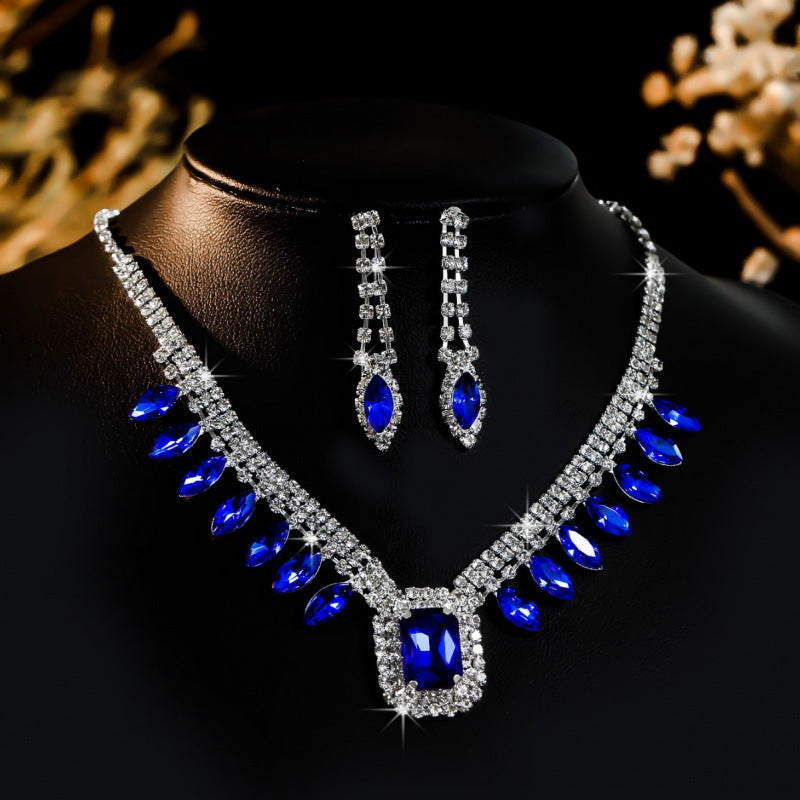 Women’s Banquet Elegant Necklace & Earring Suit | High-Sense Formal Jewelry Set | Trendy Minimalist Crystalline Evening Suit | Luxury-Label Statuesque Gala Accessory | 2026 High-Fashion Radiant Ceremony Essential