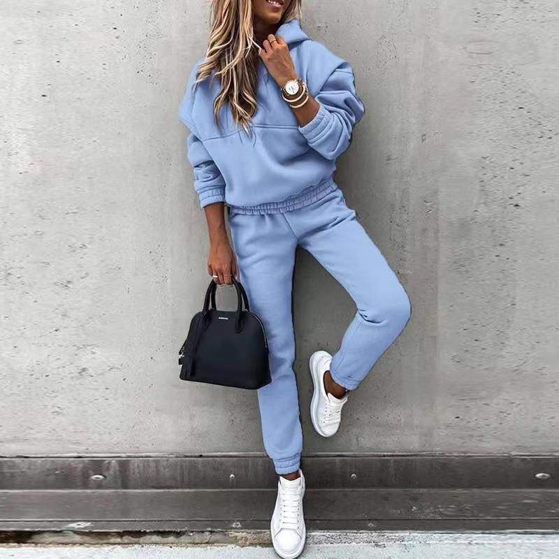Women’s New Hooded Sweatshirt & Joggers Sports Suit | Elegant 2-Piece Slim-Fit Tracksuit | Trendy Long Sleeve Hoodie & Sweatpants Set | High-Sense Activewear Lounge Set | 2026 Urban Sportswear Collection