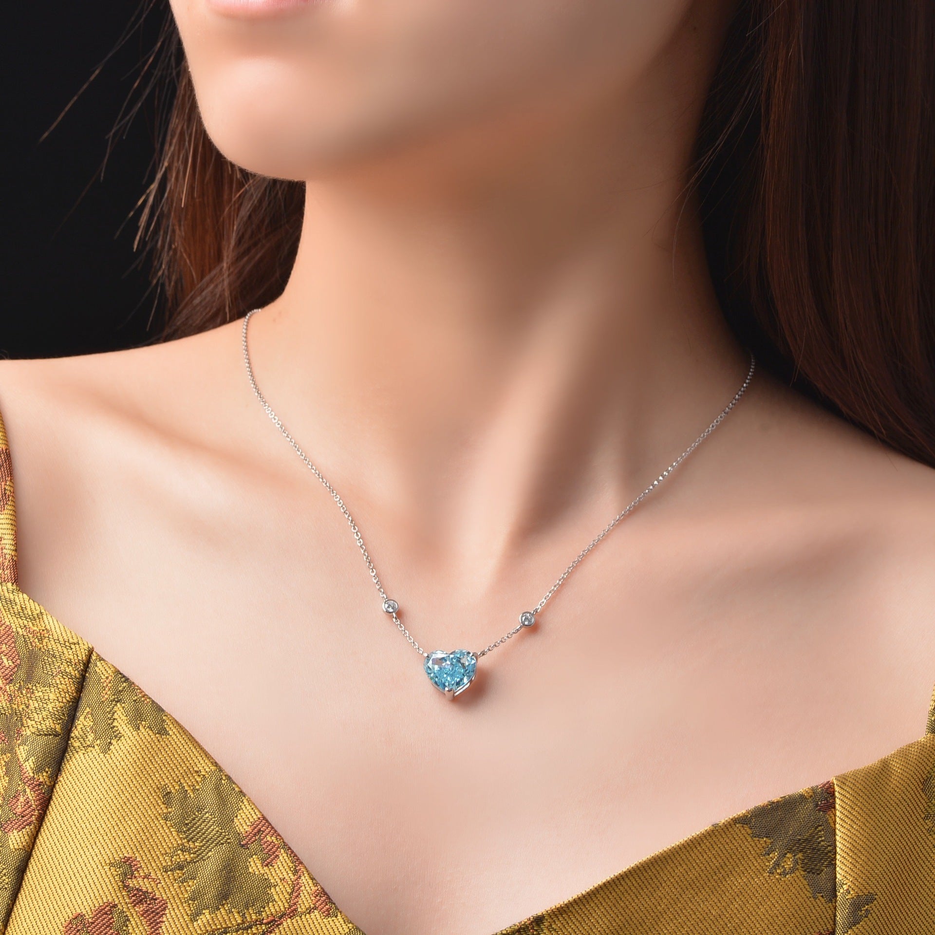 Ocean Blue Heart-Shaped Zircon Ring | S925 Sterling Silver Romantic Ring | High-Sense Minimalist Heart Jewelry | Luxury-Label Radiant Blue Gemstone Ring | 2026 High-Fashion Statuesque Women’s Fine Jewelry