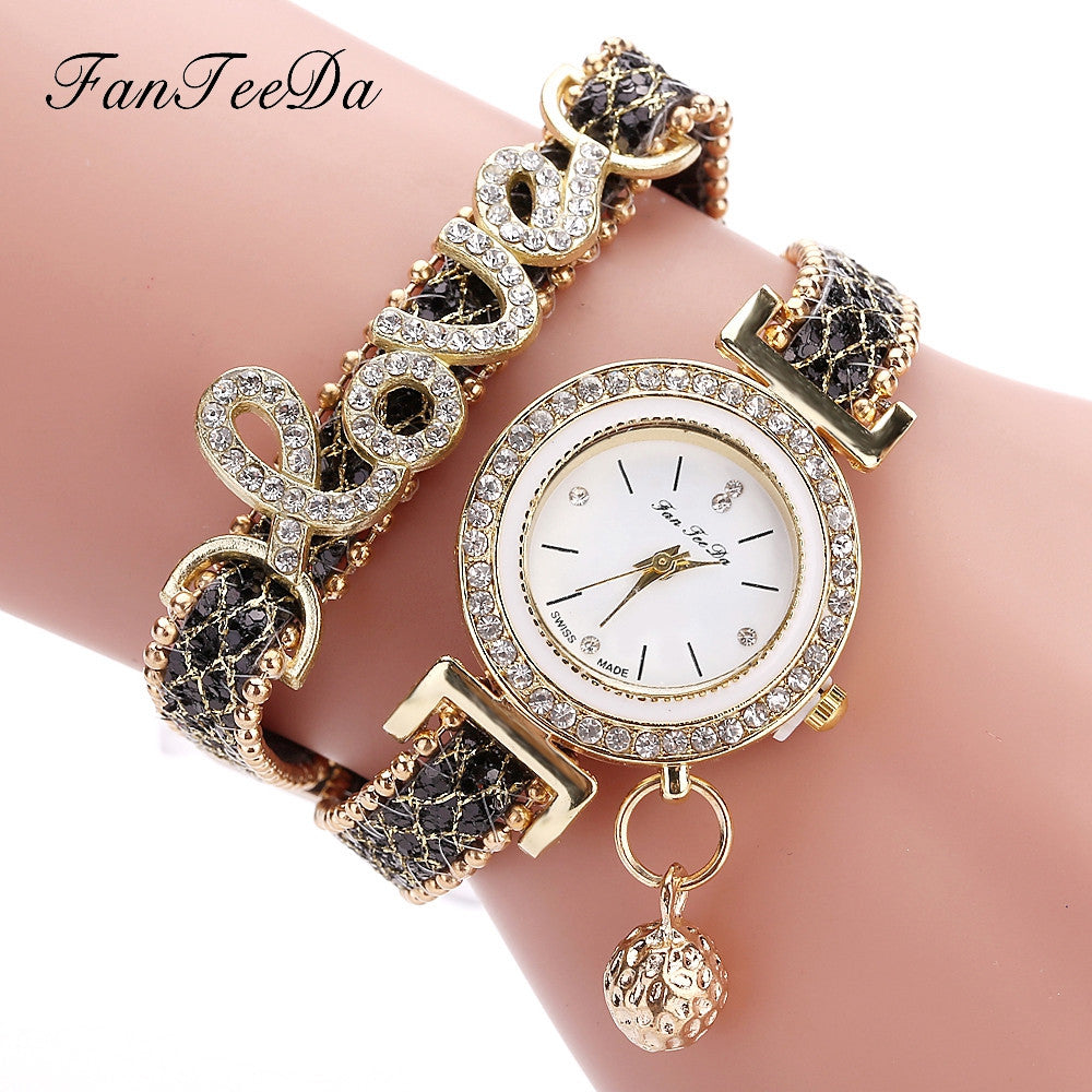 Fanteeda Luxury Women’s Bracelet Watch | High-Sense Rhinestone Dress Wristwatch | Trendy Minimalist Jewelry Clock for Ladies | Luxury-Label Statuesque Radiant Accessory | 2026 High-Fashion Emerald-Toned Fashion Essential