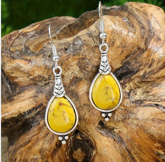Retro Ethnic Style Jewelry Set | Vintage Earrings & Necklace Ensemble | High-Sense Tribal Motif Jewelry | Trendy Minimalist Bohemian Jewelry Set | 2026 High-Fashion Antique-Finish Statement Jewelry
