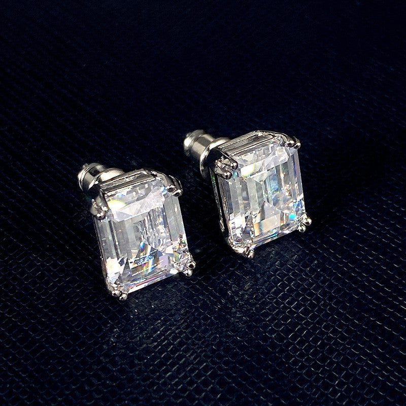 Rectangular Zircon Earrings | Minimalist Unisex Ear Jewelry | High-Sense Geometric Stud Earrings | Luxury-Label Statuesque Radiant Accessory | 2026 High-Fashion Emerald-Luxe Essential