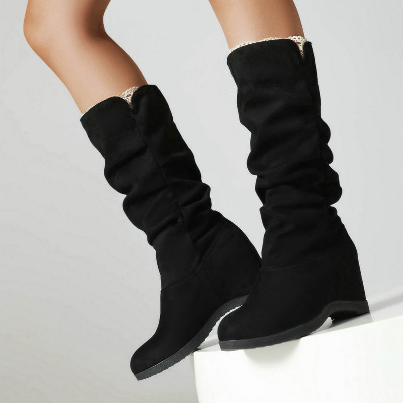 Women’s Premium Suede Platform High-Top Boots | Trendy Thick-Sole Lace-Up Booties | Elegant Soft Suede Streetwear Boots | High-Sense Platform Ankle Boots for Women | 2026 Winter Fashion Footwear