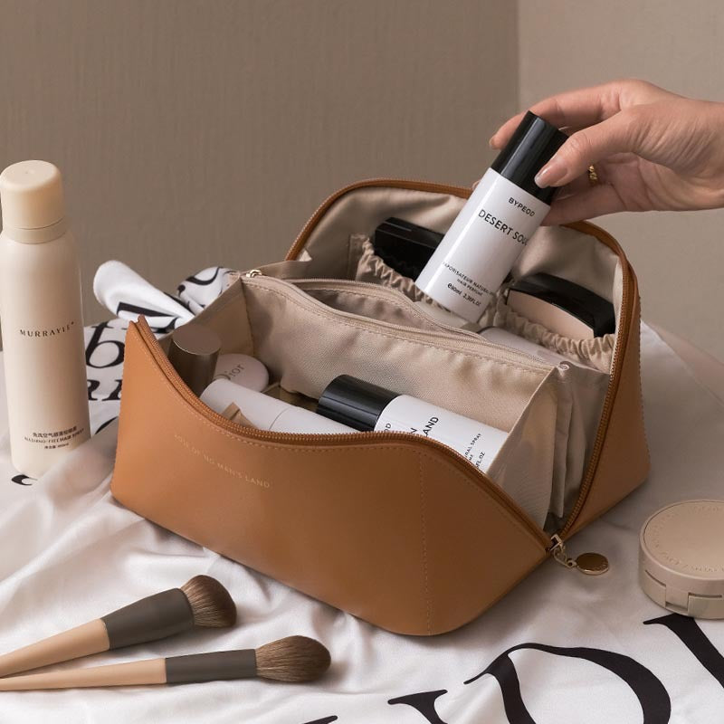 Professional Travel Cosmetic Bag | Women’s High-Capacity Makeup Organizer | Luxury Portable Toiletry Storage Bag | Trendy Water-Resistant Beauty Case | 2026 High-Fashion Multi-Function Makeup Pouch