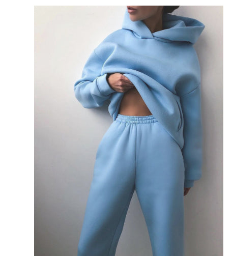 Women’s New Hooded Sweatshirt & Joggers Sports Suit | Elegant 2-Piece Slim-Fit Tracksuit | Trendy Long Sleeve Hoodie & Sweatpants Set | High-Sense Activewear Lounge Set | 2026 Urban Sportswear Collection