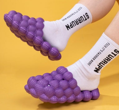 Summer Fashion Massage Mesh Bubble Slides | High-Sense Indoor Anti-Skid Bathroom Shoes | Trendy Minimalist Bubble Cloud Slippers | Luxury-Label Statuesque Home Footwear | 2026 High-Fashion Radiant Leisure Slides