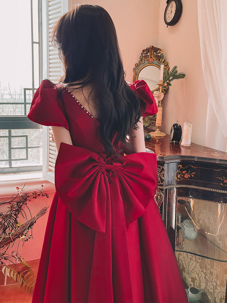 Winter Wine Red Engagement Dress | French Retro "Princess on the Run" Satin Dress | Elegant Long-Sleeve Romantic Evening Gown | Luxury Deep Red Formal Party Dress | 2026 High-Fashion French Aesthetic Gown