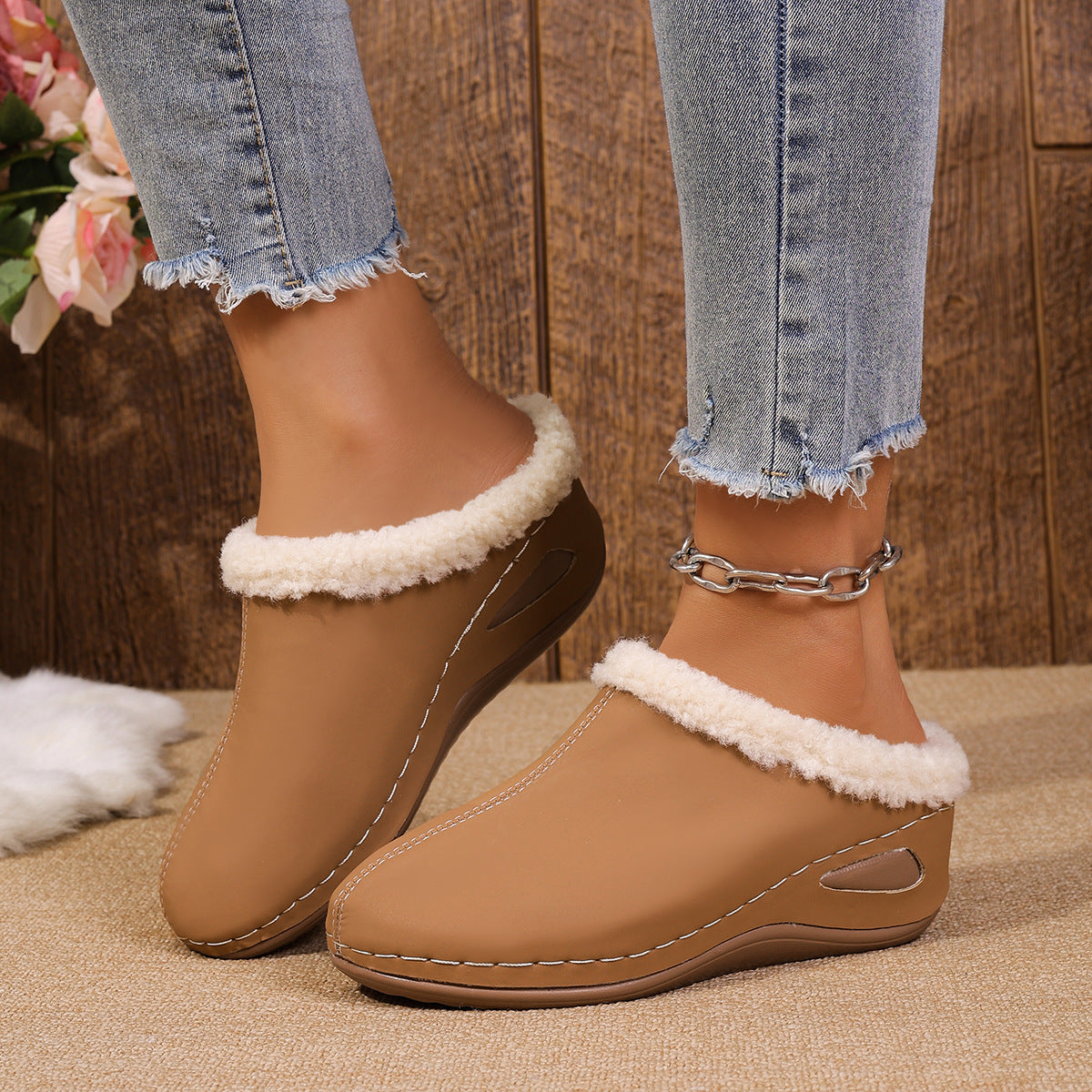 Fashion Plush Outdoor Wedge Sandals | Women’s Warm Garden Clogs & Slippers | Platform Fur-Lined Winter Garden Shoes | Non-Slip Lightweight Comfort Wedges for Women