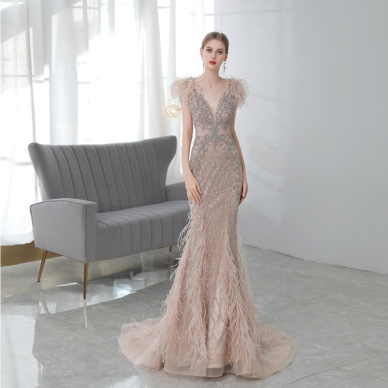 Women’s High-End Luxury Fishtail Evening Dress | High-Sense Mermaid Silhouette Gala Gown | Trendy Minimalist Formal Fishtail Dress | Luxury-Label Statuesque Radiant Ceremony Wear | 2026 High-Fashion Emerald-Luxe Essential